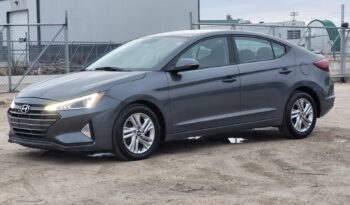 
										2020 Hyundai Elantra preffered full									