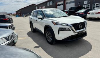 
										2021 Nissan rogue S full									