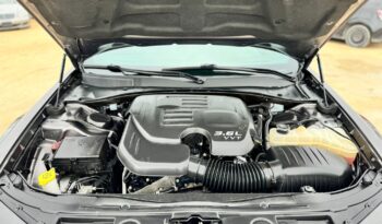 
										2017 Chrysler 300 S full									