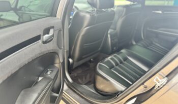 
										2017 Chrysler 300 S full									