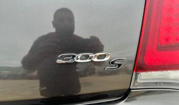 
										2017 Chrysler 300 S full									