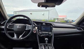 
										2020 Honda Civic EX full									