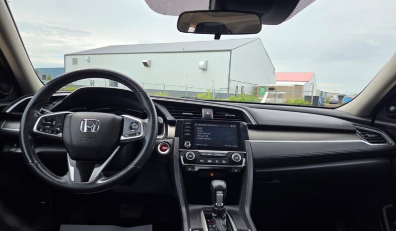 
								2020 Honda Civic EX full									
