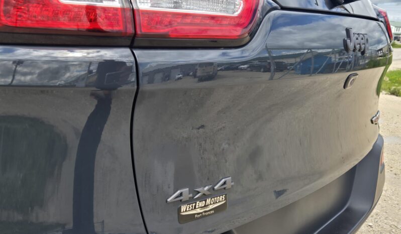 
								2016 Jeep Cherokee full									