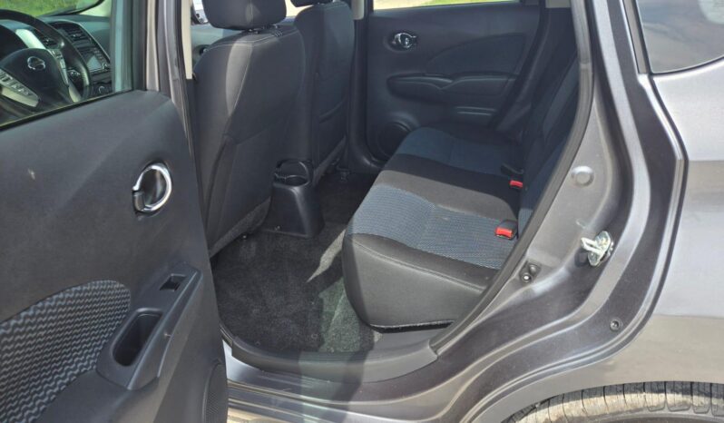 
								2018 Nissan Versa Note full									