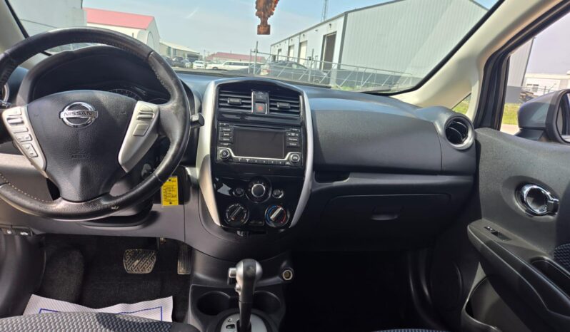 
								2018 Nissan Versa Note full									