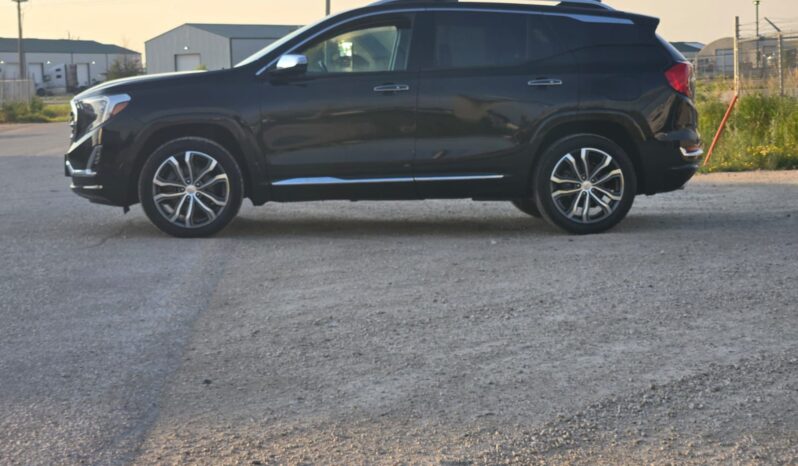 
								2019 GMC Terrain Denali full									