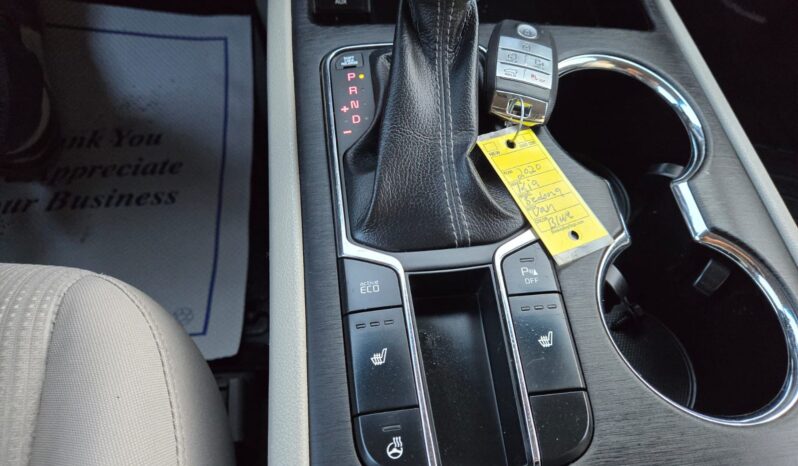 
								2020 Kia Sedona full									