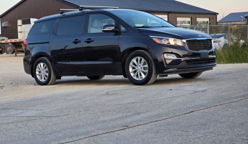 
								2020 Kia Sedona full									