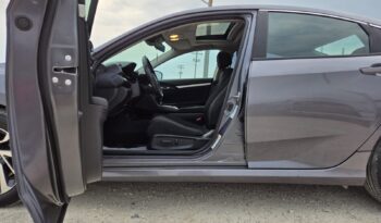 
										2019 Honda Civic EX full									