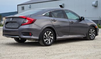 
										2019 Honda Civic EX full									