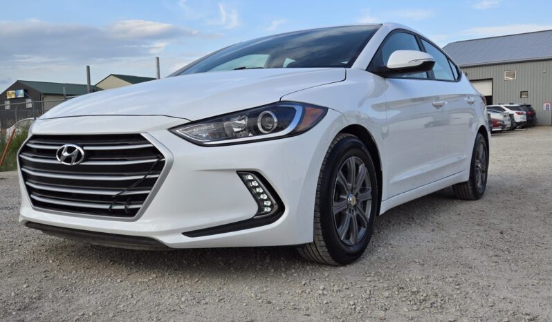 
								2017 Hyundai Elantra GL full									