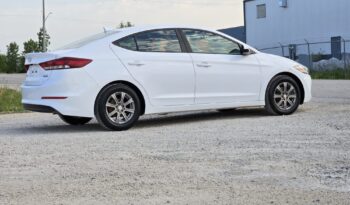 
										2017 Hyundai Elantra GL full									