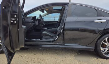 
										2019 Honda Civic full									