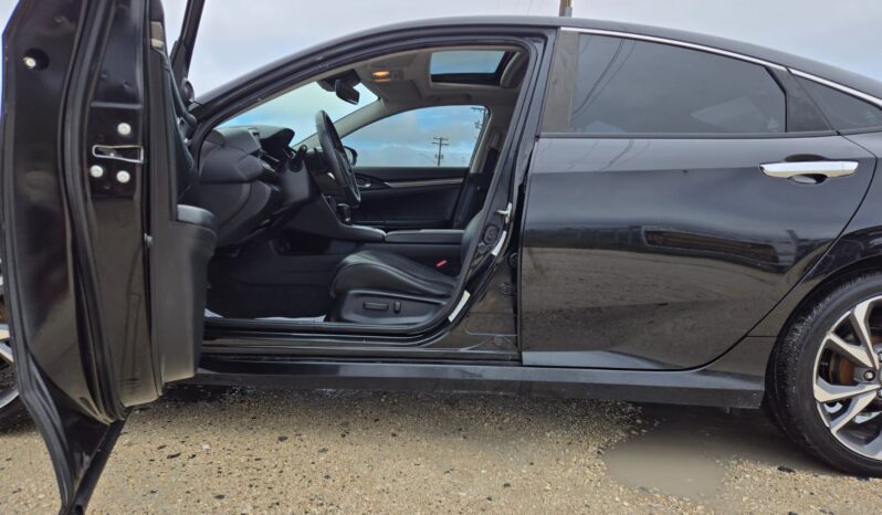 
								2019 Honda Civic full									
