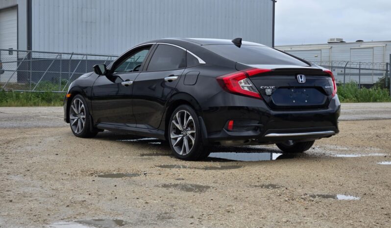 
								2019 Honda Civic full									