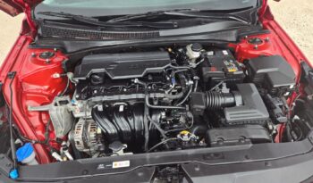 
										2022 Hyundai Elantra preferred full									
