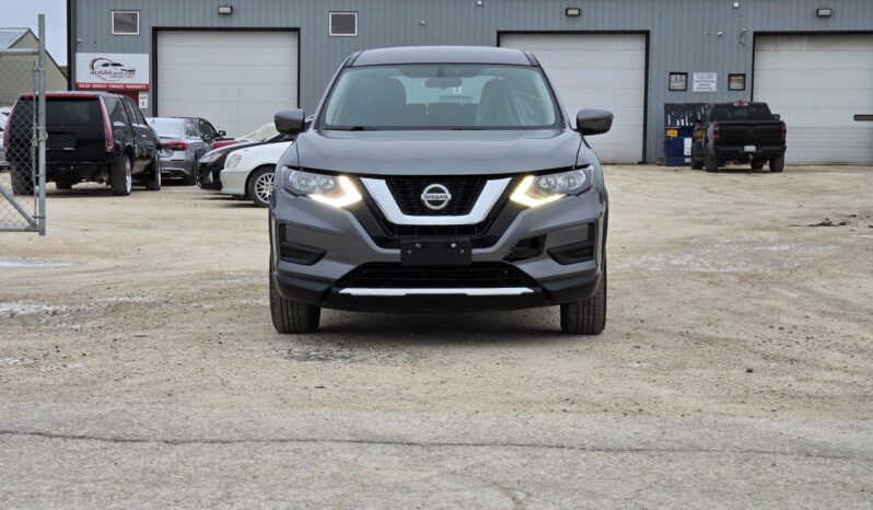 
								2018Nissan Rogue S AWD full									