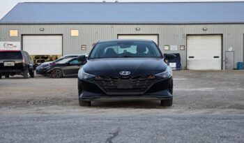 
										2021 Hyundai Elantra preferred full									