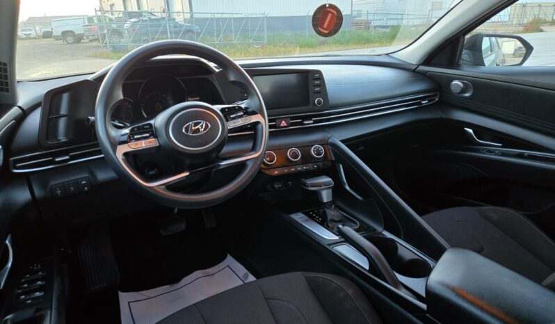 
								2021 Hyundai Elantra preferred full									