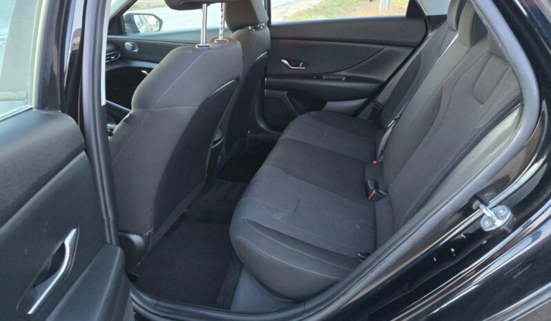 
								2021 Hyundai Elantra preferred full									