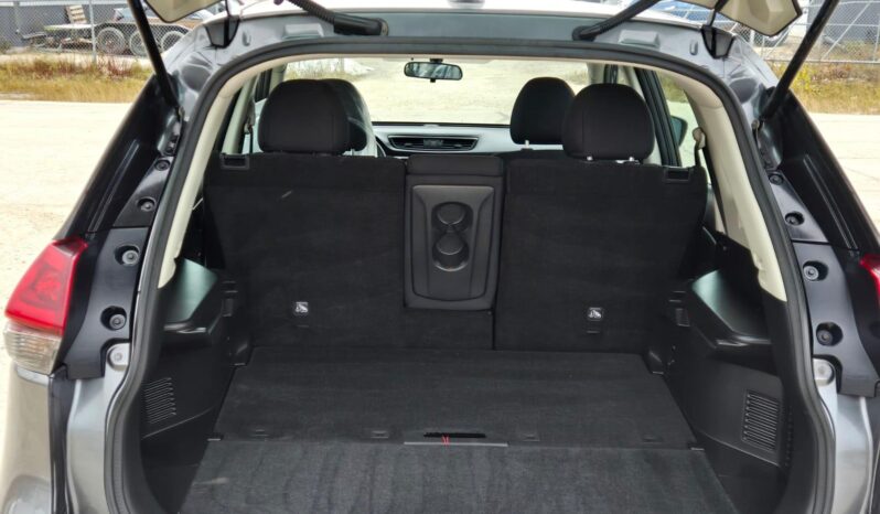 
								2018Nissan Rogue S AWD full									