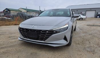 
										2021 Hyundai Elantra Luxury full									