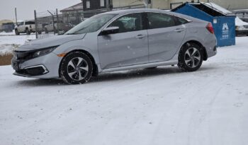 
										2019 Honda civic LX full									