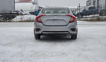 
										2019 Honda civic LX full									