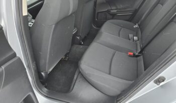 
										2019 Honda civic LX full									