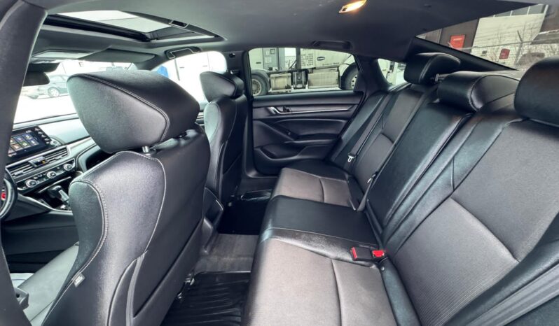 
								2019 Honda accord sport full									