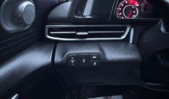 
										2021 Hyundai Elantra full									