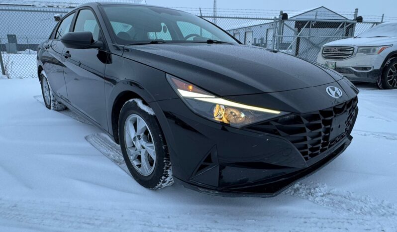 
								2021 Hyundai Elantra full									