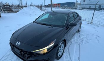 
										2021 Hyundai Elantra full									
