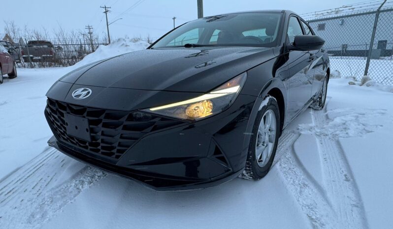
								2021 Hyundai Elantra full									