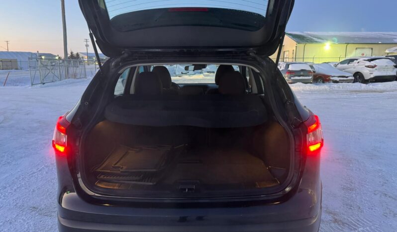 
								2021 Nissan rogue sport (Qashqai) SV AWD full									