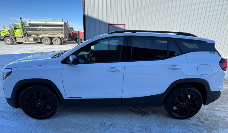 
								2021 GMC Terrain SLE AWD full									