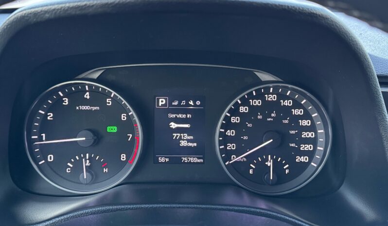 
								2017 Hyundai Elantra GLS full									