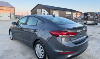 
										2017 Hyundai Elantra GLS full									