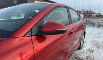 
										2020 Hyundai Elantra full									