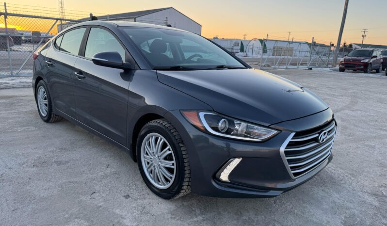 
								2017 Hyundai Elantra GLS full									