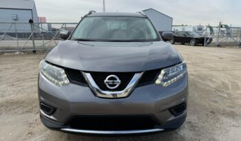 
										2016 Nissan rogue S AWD V4 supper full									