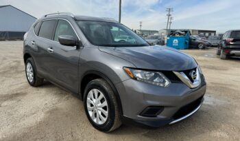 
										2016 Nissan rogue S AWD V4 supper full									