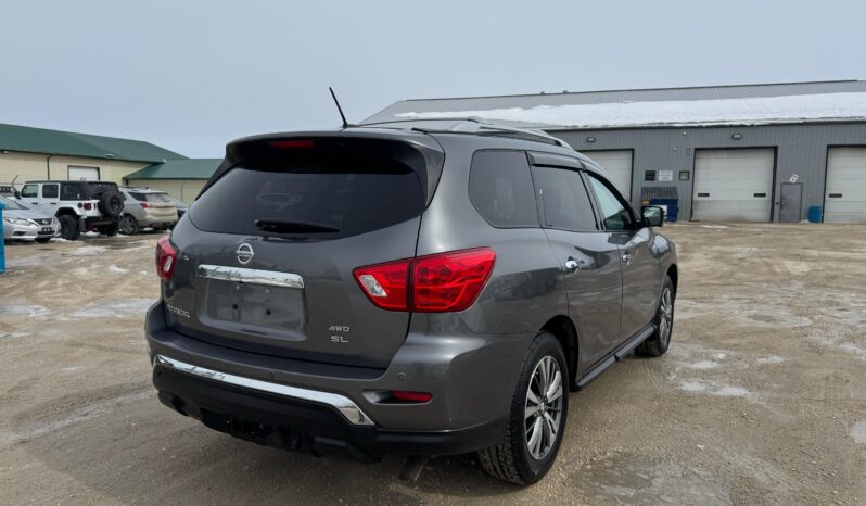 
								2018 Nissan Pathfinder SL AWD full									