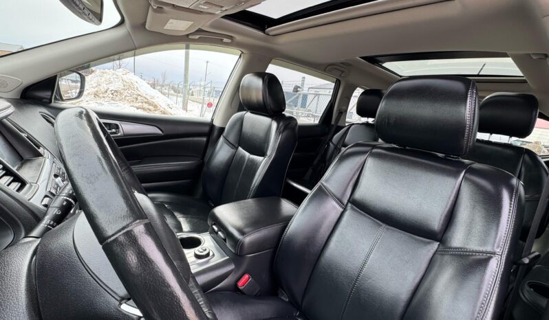 
								2018 Nissan Pathfinder SL AWD full									