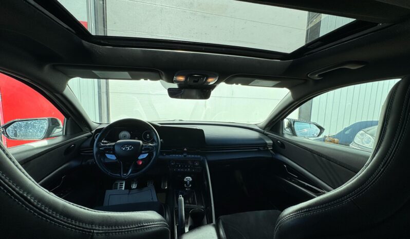 
								2022 Hyundai Elantra N full									