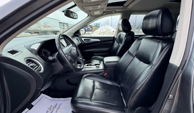 
								2018 Nissan Pathfinder SL AWD full									