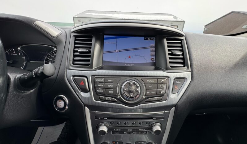 
								2018 Nissan Pathfinder SL AWD full									