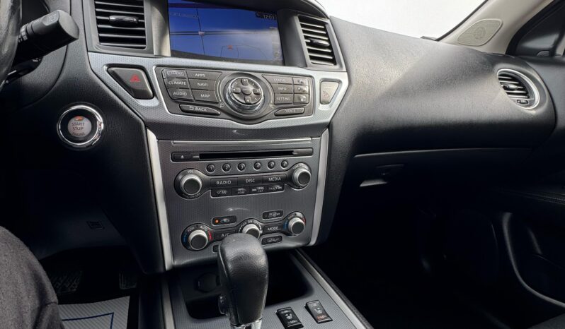 
								2018 Nissan Pathfinder SL AWD full									