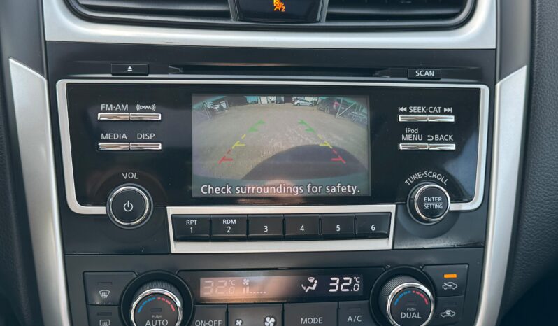 
								2017 Nissan Altima SV V4 2.5 full									
